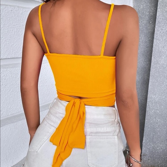 Boho sexy twist front cutout crop top - Picture 13 of 16